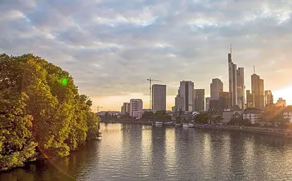 Hotel Admiral Frankfurt City Centre