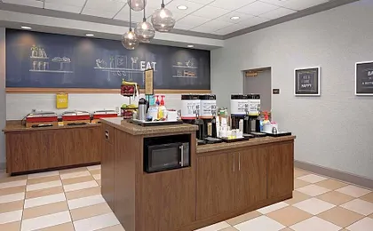 Hampton Inn Louisville Downtown