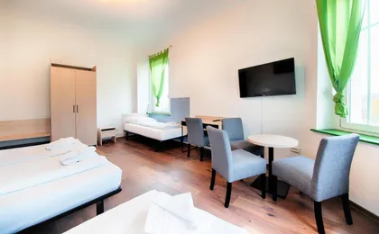 Hotel B1