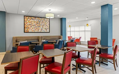 Holiday Inn Express Hotel & Suites Savannah - Midtown