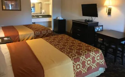 Castaic Inn Six Flags Valencia
