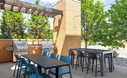 Home2 Suites by Hilton Milwaukee Brookfield