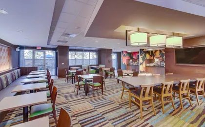 Fairfield Inn & Suites Wichita East