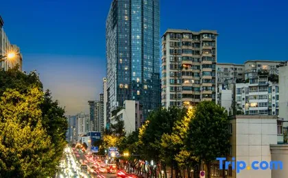 Chengdu Lanting Xingxuan Space Hotel (Jinli Wuhouxuan Branch)