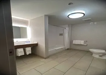 Holiday Inn Express & Suites Liberal