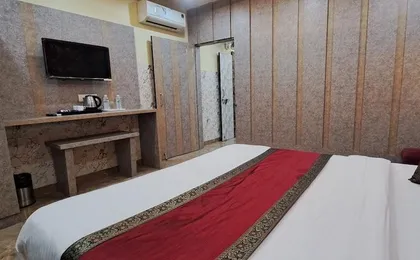 Rs Residency by Wheels Hospitality
