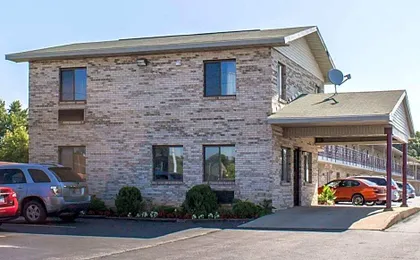 Econo Lodge Elkhart North