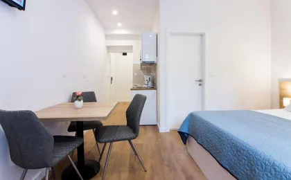 Lugo Apartments