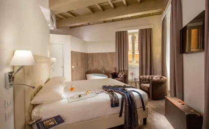 GCF LUXURY SUITES, Guest House