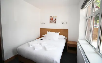 Flexistay Sutton Aparthotel