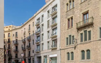 Aspasios Catedral Apartments