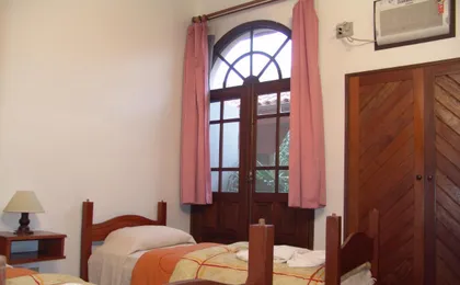 La Alhambra Apart Hotel
