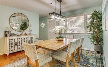 5 Mi to Historic Dtwn Beaufort: Family Gem w/ Yard