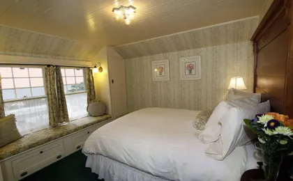 Jabberwock Inn