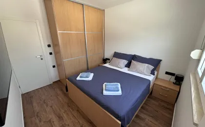 Chill Blue - Split Apartment