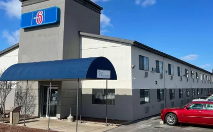 Motel 6 Green Bay - Lambeau