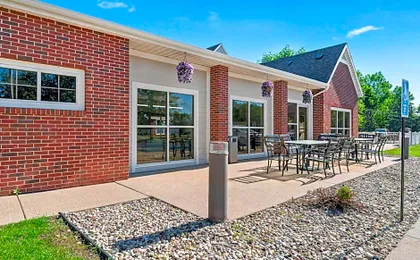 MainStay Suites Appleton Airport - Fox River Mall Area