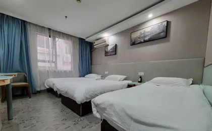 Haomeng Hotel (Shanghai Pengpu New Village Subway Station Branch)