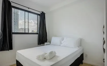 Complete Stay With Pool, Near the Metro and Praca da Se APS