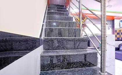 FabHotel Raj Palace Andheri East