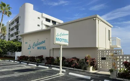 Le Cabanon Motel
