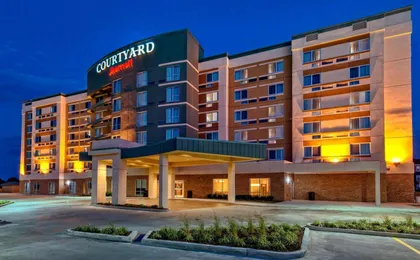 Courtyard Westbury Long Island