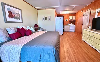 Sea Foam Motel