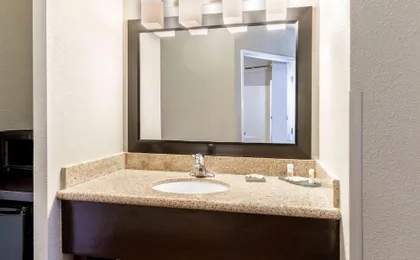 La Quinta Inn & Suites by Wyndham Roswell