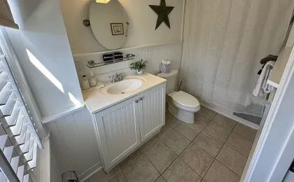 Entire Historic 5 Bed/ 5 Bath Inn Sleeps 17 5 Bedroom Home