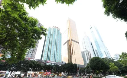 Yipin Hotel (Guangzhou Linhe West Subway Station)