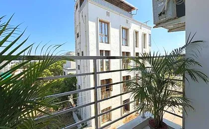 Royal Beach Service Apartment