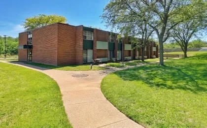 Galesburg Extended Stay I-74 (Newly Renovated)