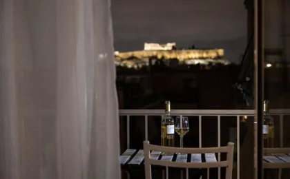 The Avra Apartment