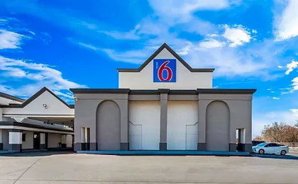 Motel 6 Lester, PA - Philadelphia Airport