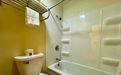 FairBridge Inn Express Hiawatha