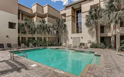 Dog-friendly Tennis Villa Suite in Amelia Island W/shared Pool, Free Wifi