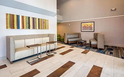 Holiday Inn Express Sunnyvale - Silicon Valley By IHG