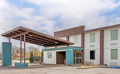 Red Lion Inn & Suites Bucyrus North