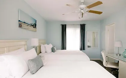 Bayside Hotel