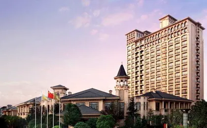 Chateau Star River Pudong The Leading Hotels