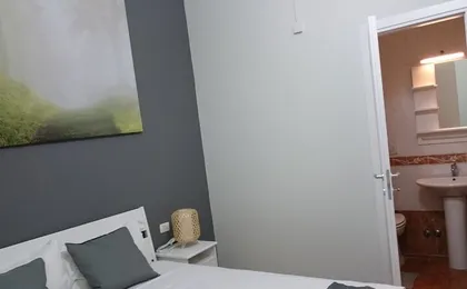 Room 5 of 48