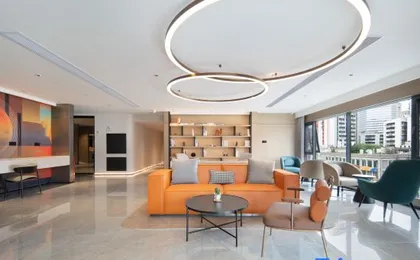 Ni Hao Hotel (Chongqing Yangjiaping Subway Station)