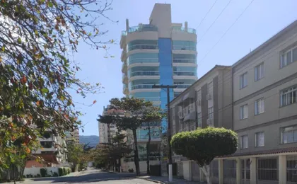 Apartamento Espacoso a 300m Da Praia Enseada, Guaruja