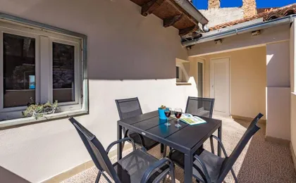 Old Tower Center Apartment