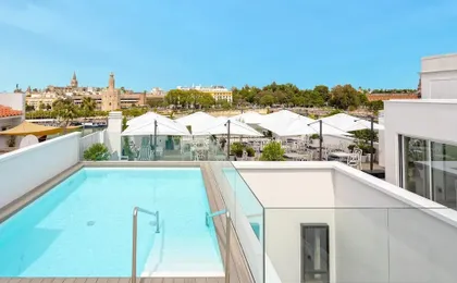 Luxury Apartment Near Torre del Oro Betis Xvii