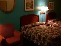 Texas Inn & Suites - City Center at Utrgv