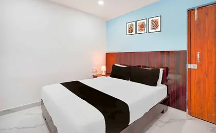 Townhouse Oak Bangalore Indiranagar Metro Station