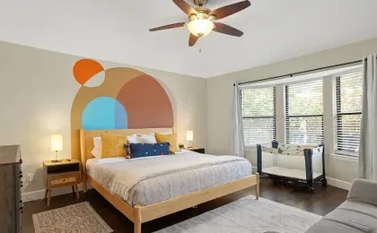 Poolside Paradise Room Fire Pit Hot Tub