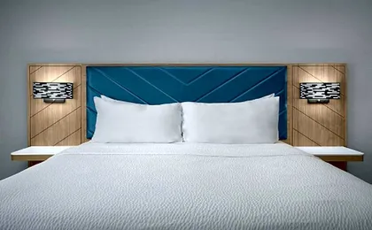 Holiday Inn Express Hotel & Suites DFW West - Hurst By IHG