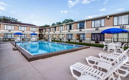 Quality Inn Pensacola North